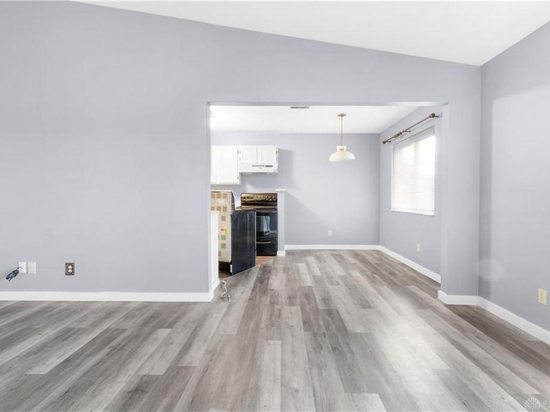 9489 Woodland Hills Drive, West Chester, OH 45011 Photo 11