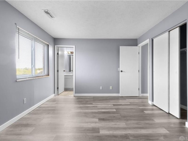 9489 Woodland Hills Drive, West Chester, OH 45011 Photo 13