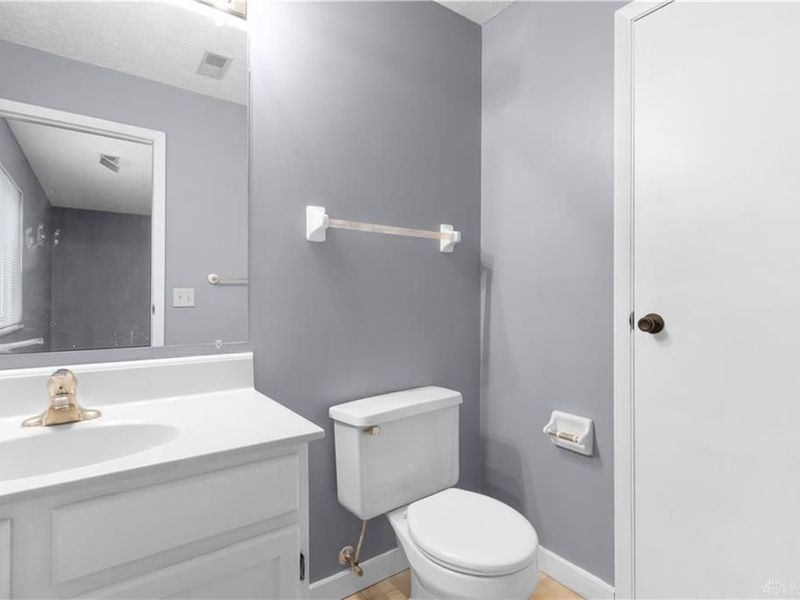 9489 Woodland Hills Drive, West Chester, OH 45011 Photo 15