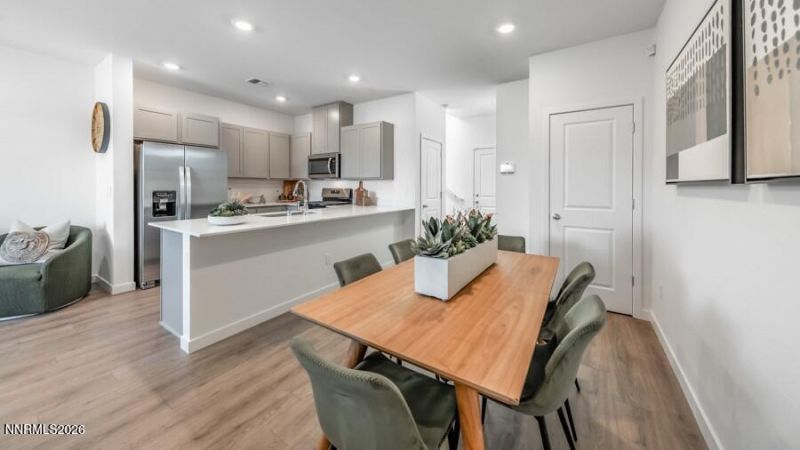 1040 Middle Gate Road, Carson City, NV 89701 Photo