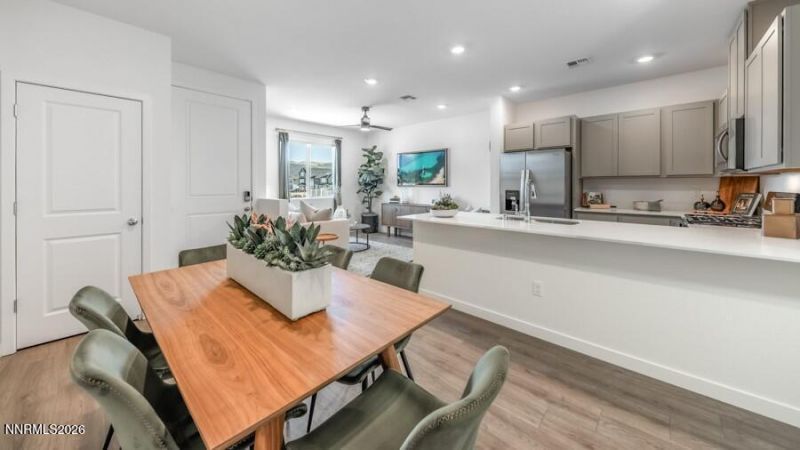 1040 Middle Gate Road, Carson City, NV 89701 Photo