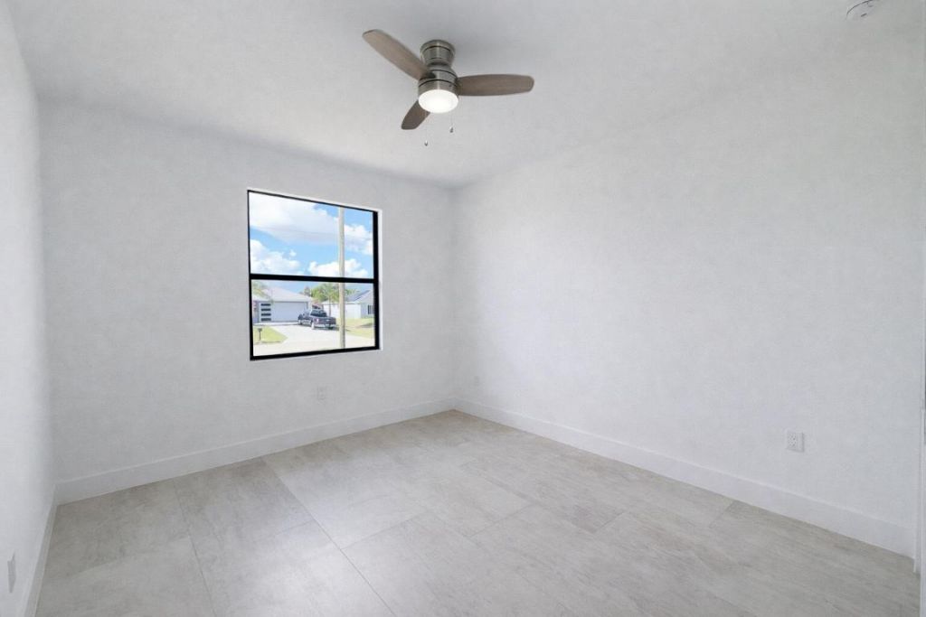 211 NW 25th Avenue, Cape Coral, FL 33993 Photo