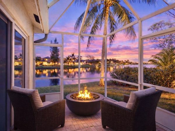 1116 SW 180 Terrace, Pembroke Pines, FL 33029