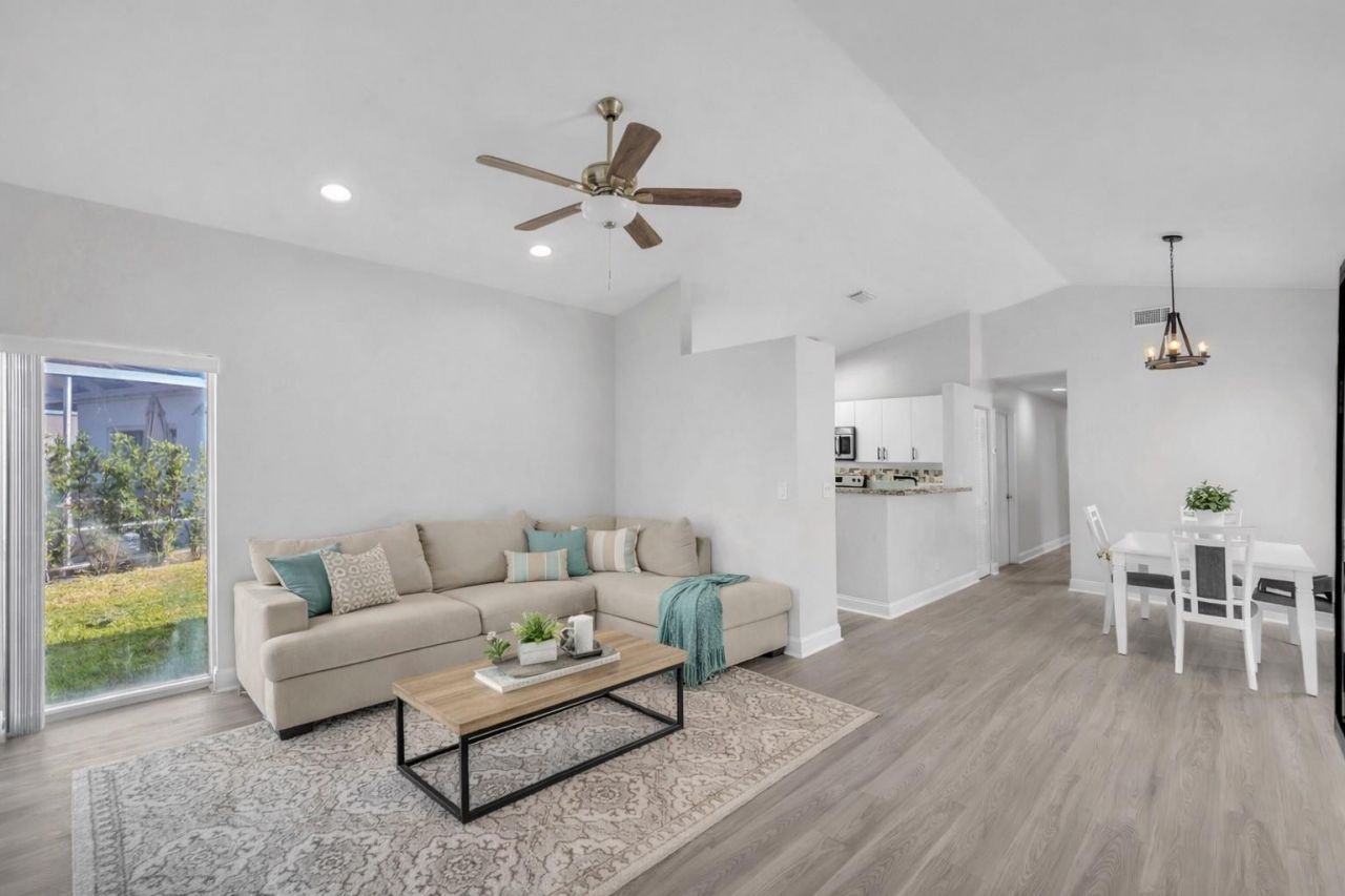 1116 SW 180 Terrace, Pembroke Pines, FL 33029 Photo