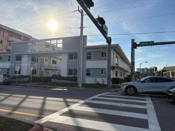 6890 Abbott Ave, Unit 4A, Miami Beach, FL 33141