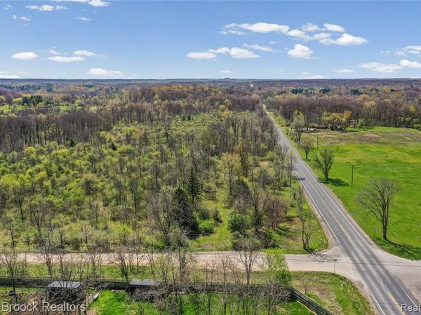 5024 E Joy Road, Superior Twp, MI 48105
