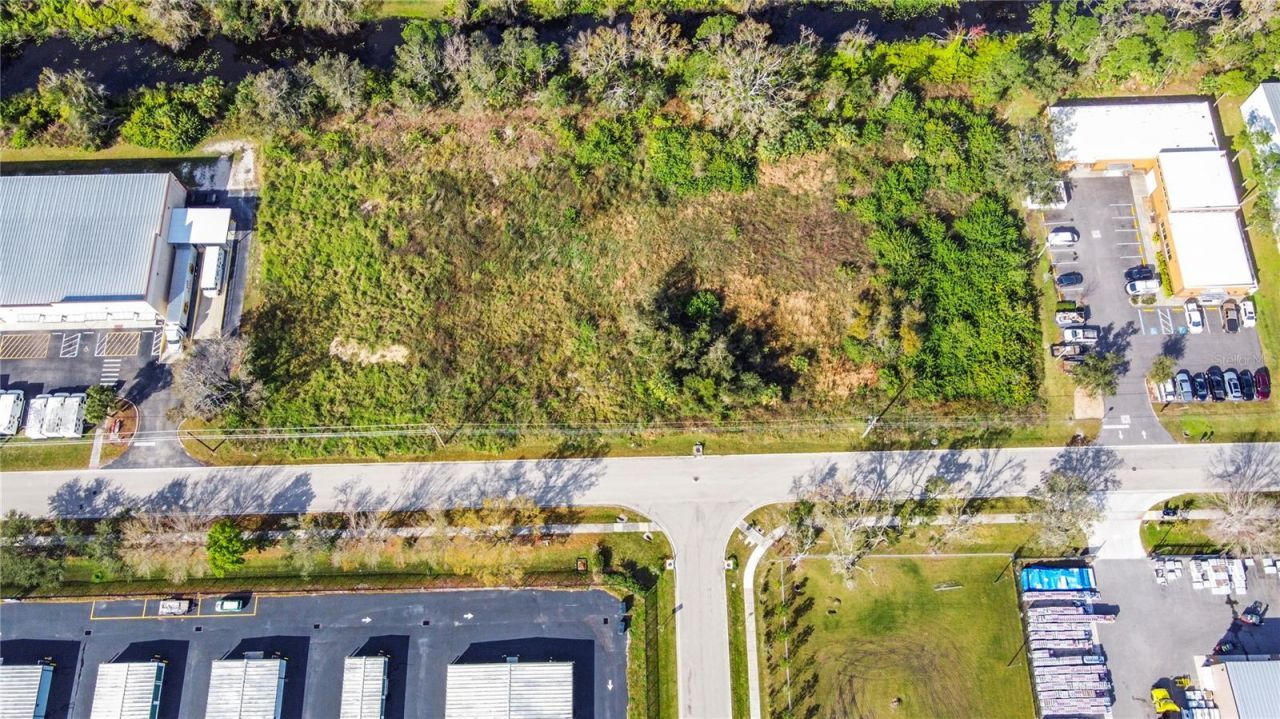 2725 Commerce Parkway, North Port, FL 34289 Photo