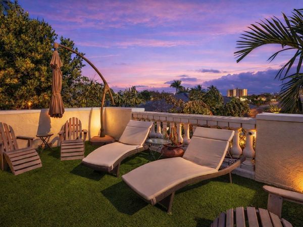 806 NE 16th Avenue, Fort Lauderdale, FL 33304