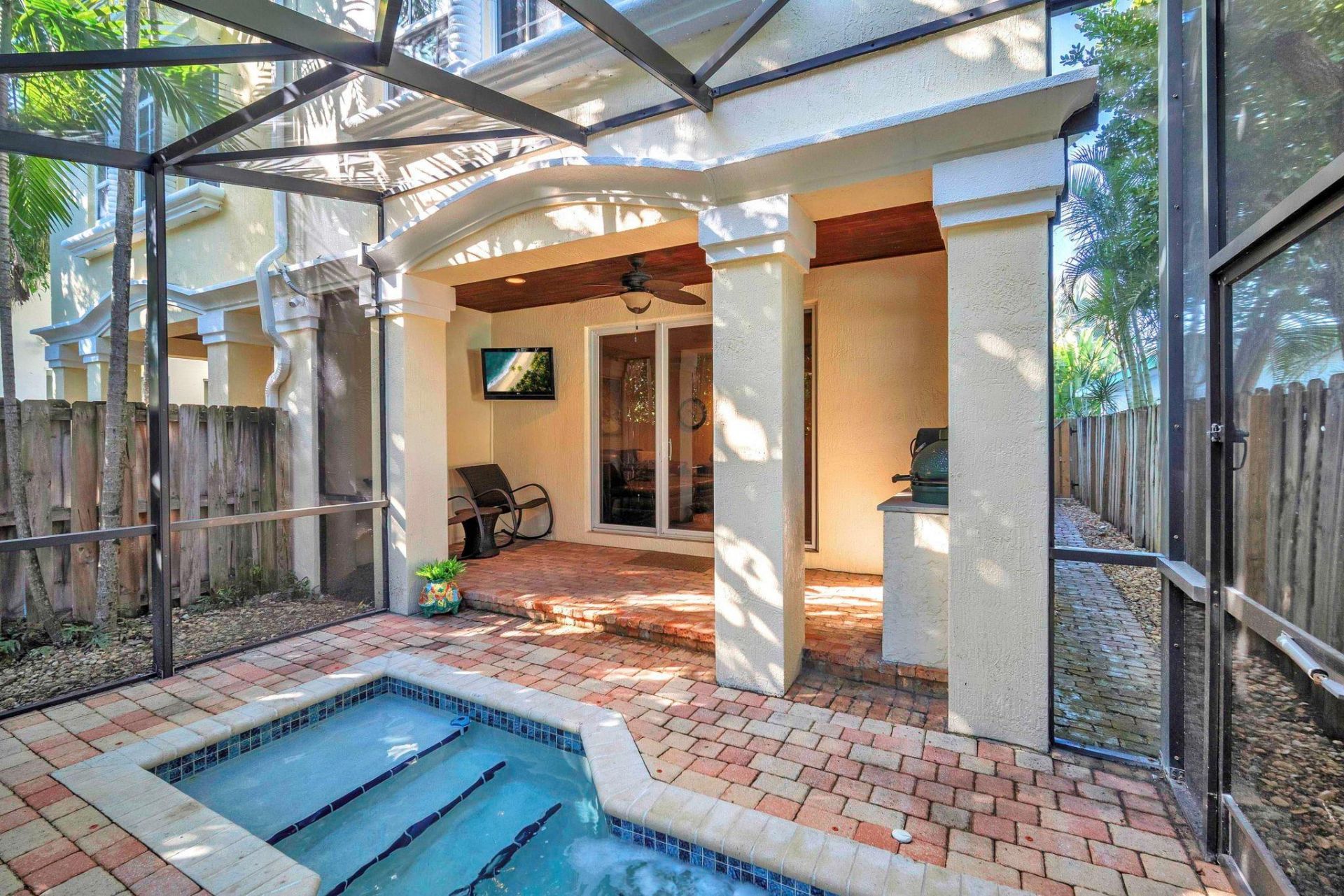 806 NE 16th Avenue, Fort Lauderdale, FL 33304 Photo