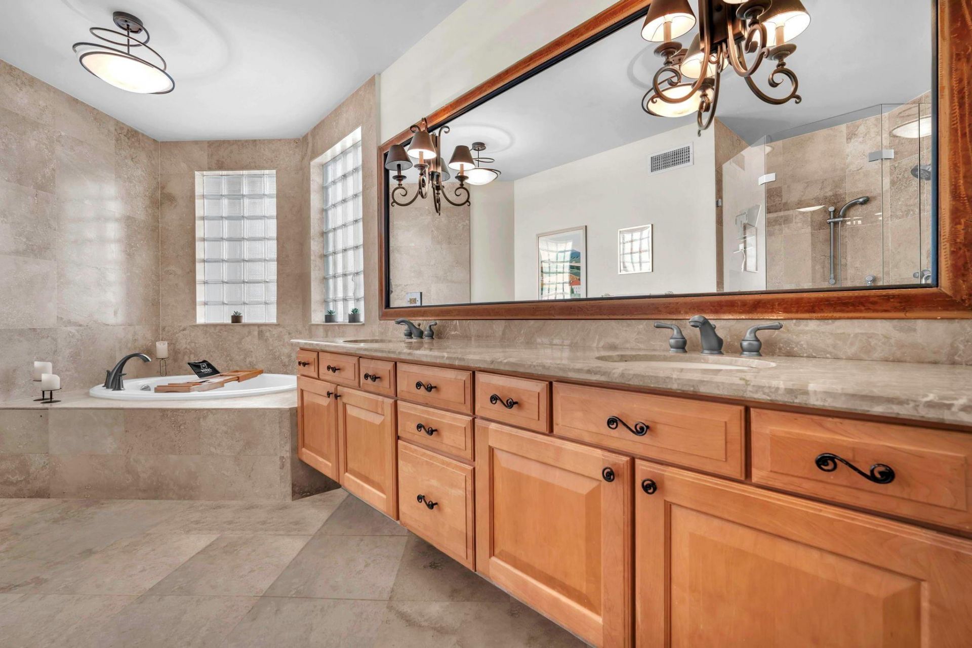 806 NE 16th Avenue, Fort Lauderdale, FL 33304 Photo