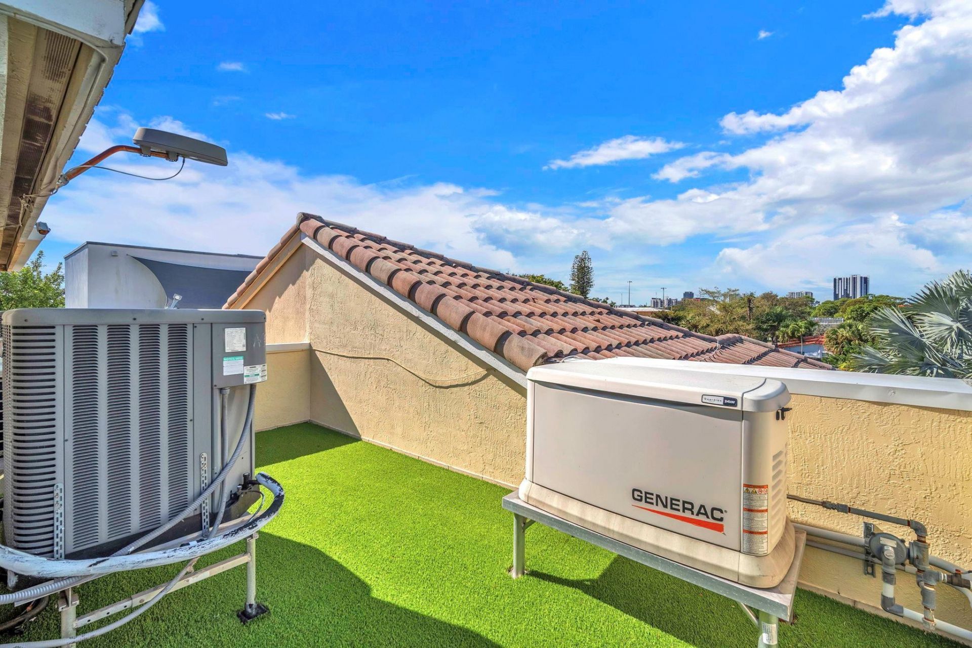 806 NE 16th Avenue, Fort Lauderdale, FL 33304 Photo