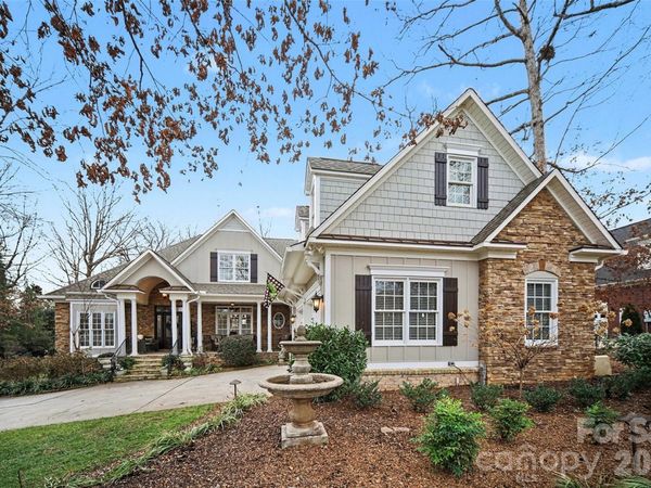 6722 Fox Ridge Circle, Unit 56, Davidson, NC 28036