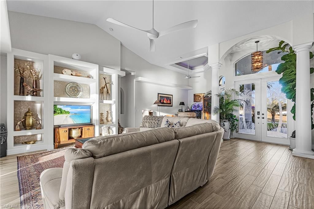 3102 NW 42nd Pl, Cape Coral, FL 33993 Photo