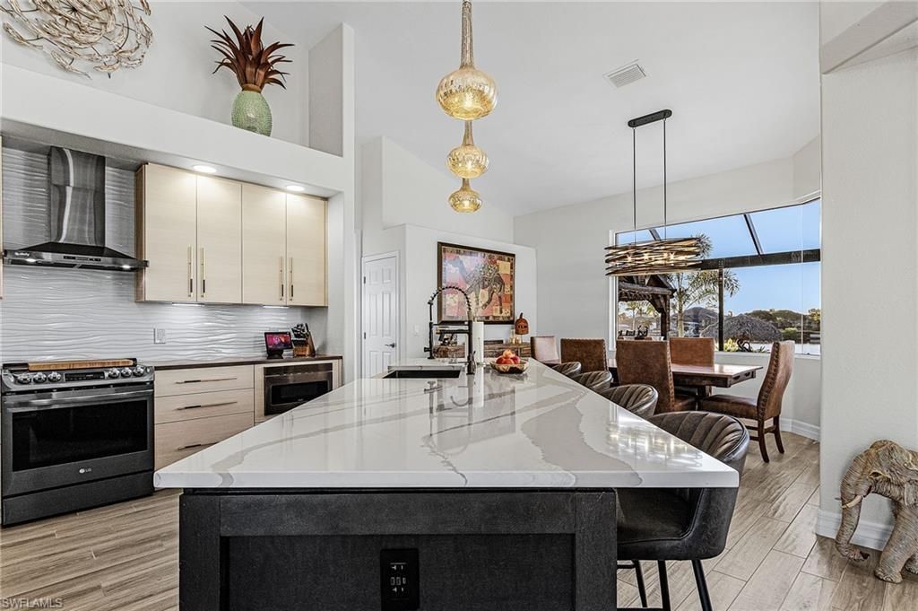 3102 NW 42nd Pl, Cape Coral, FL 33993 Photo