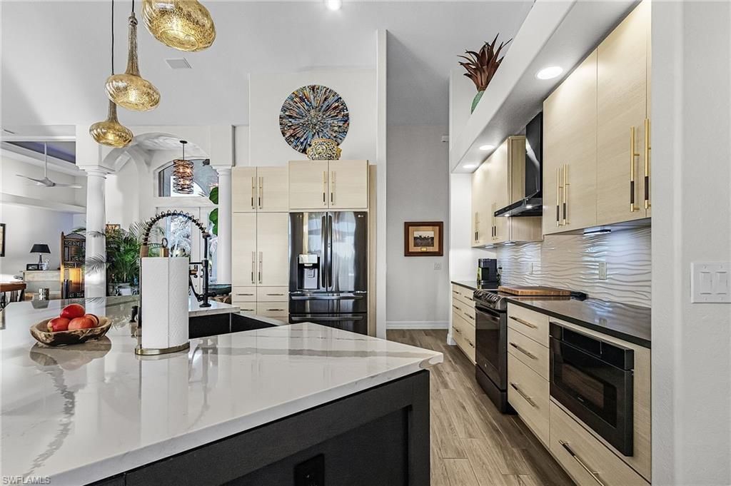 3102 NW 42nd Pl, Cape Coral, FL 33993 Photo