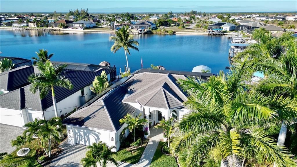 3102 NW 42nd Pl, Cape Coral, FL 33993 Photo