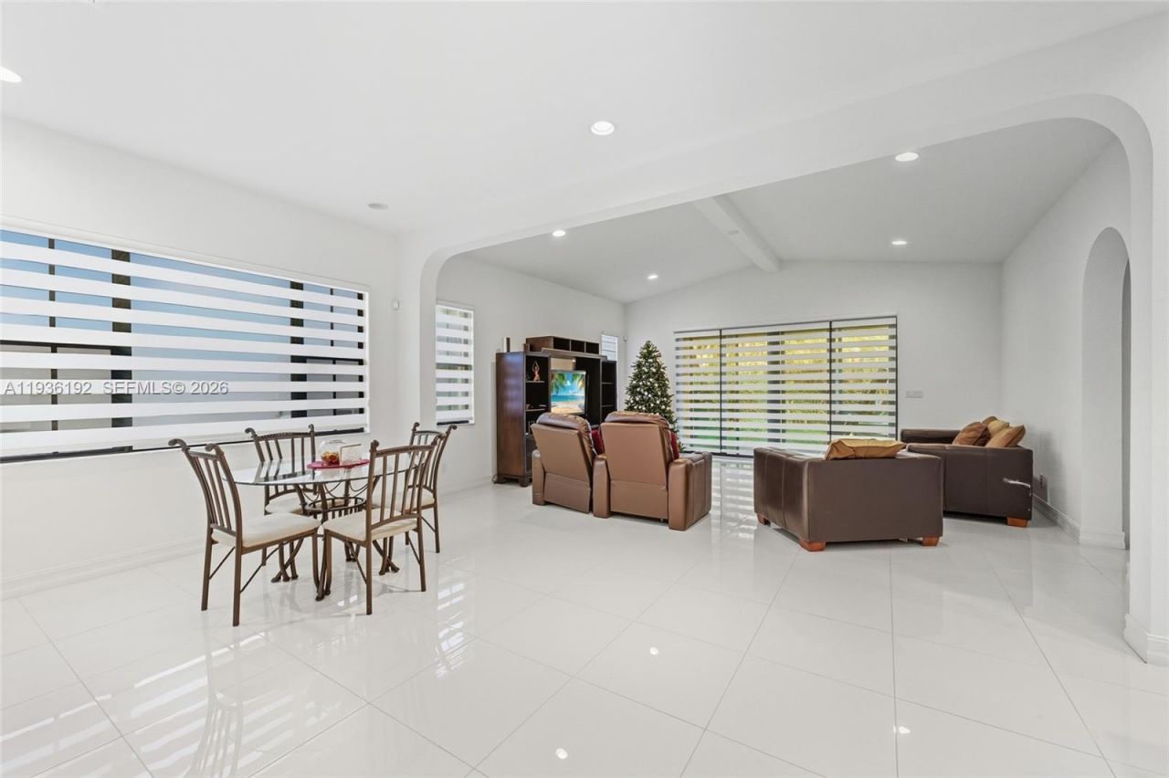 9220 E Meridian Dr, Parkland, FL 33076 Photo