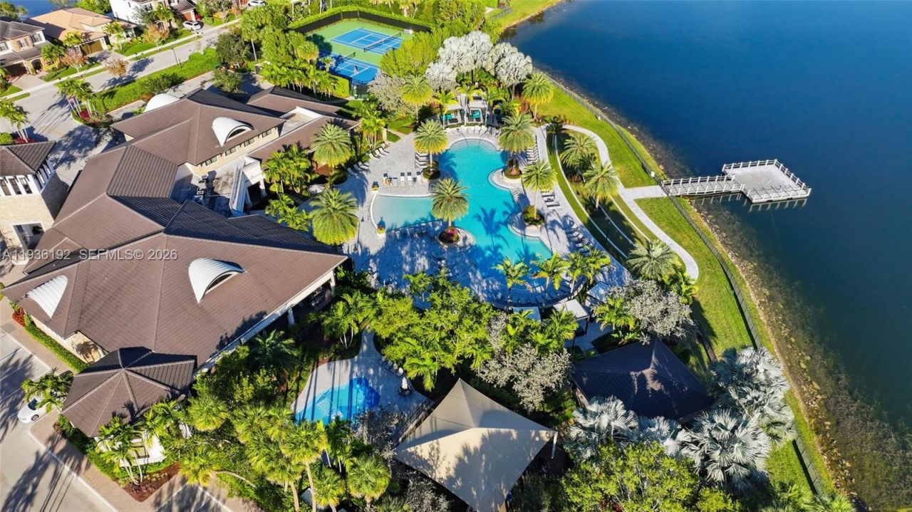 9220 E Meridian Dr, Parkland, FL 33076 Photo