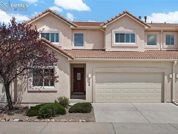 106 Luxury Lane, Colorado Springs, CO 80921