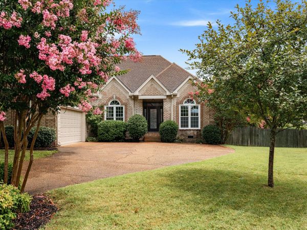 132 Windchase Run, Hermitage, TN 37076