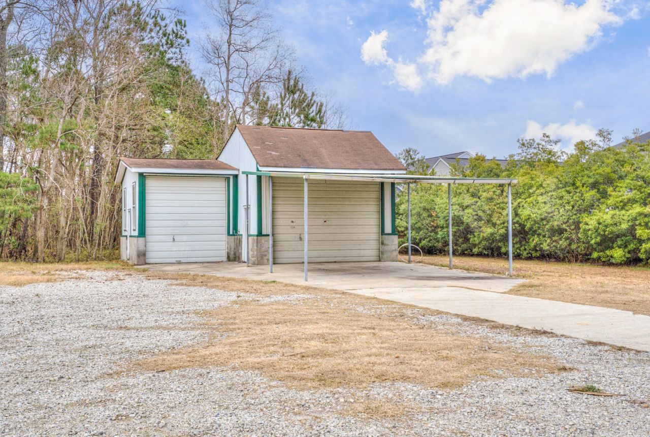 167 Old Summerville Road Photo 11