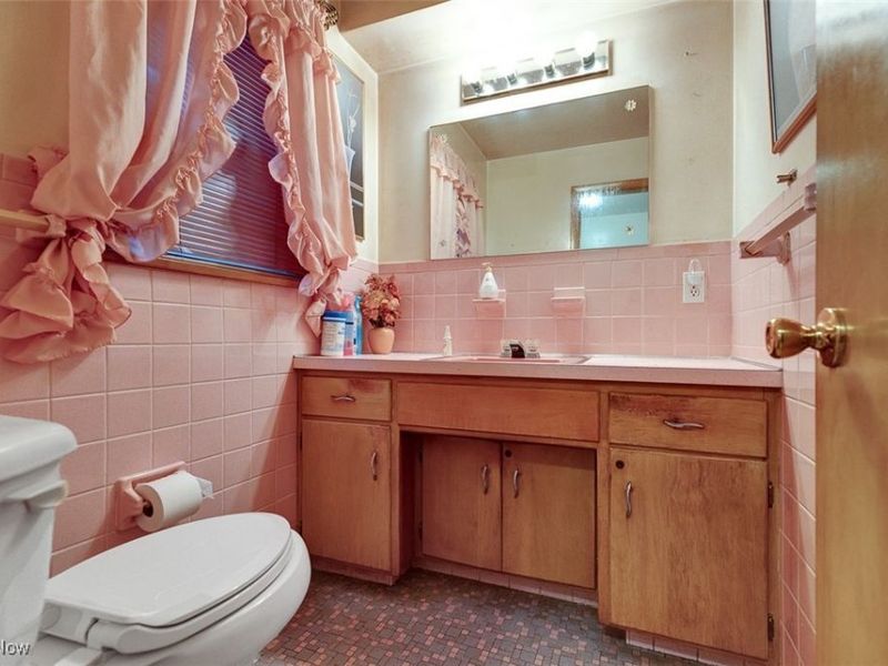 5424 Fairtree Road, Bedford Heights, OH 44146 Photo 18