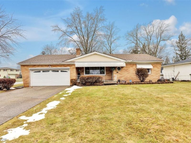 5424 Fairtree Road, Bedford Heights, OH 44146 Photo 2