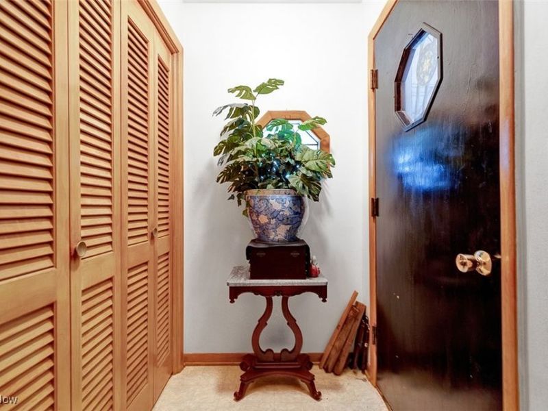 5424 Fairtree Road, Bedford Heights, OH 44146 Photo 3