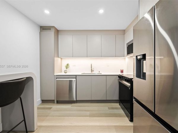 18151 NE 31st Ct, Unit 1714, Aventura, FL 33160