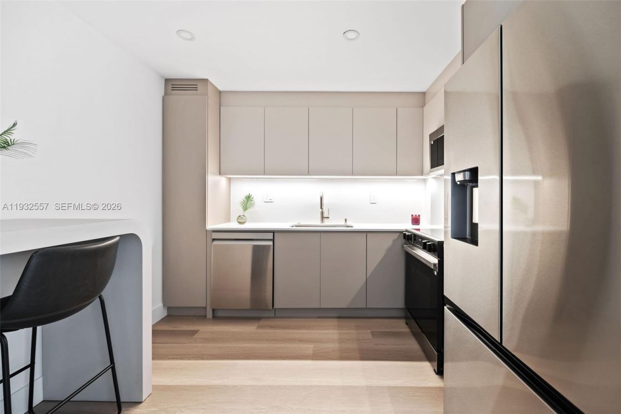 18151 NE 31st Ct, Unit 1714, Aventura, FL 33160 Photo