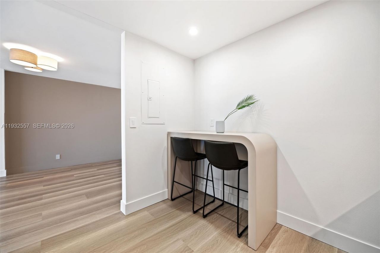 18151 NE 31st Ct, Unit 1714, Aventura, FL 33160 Photo