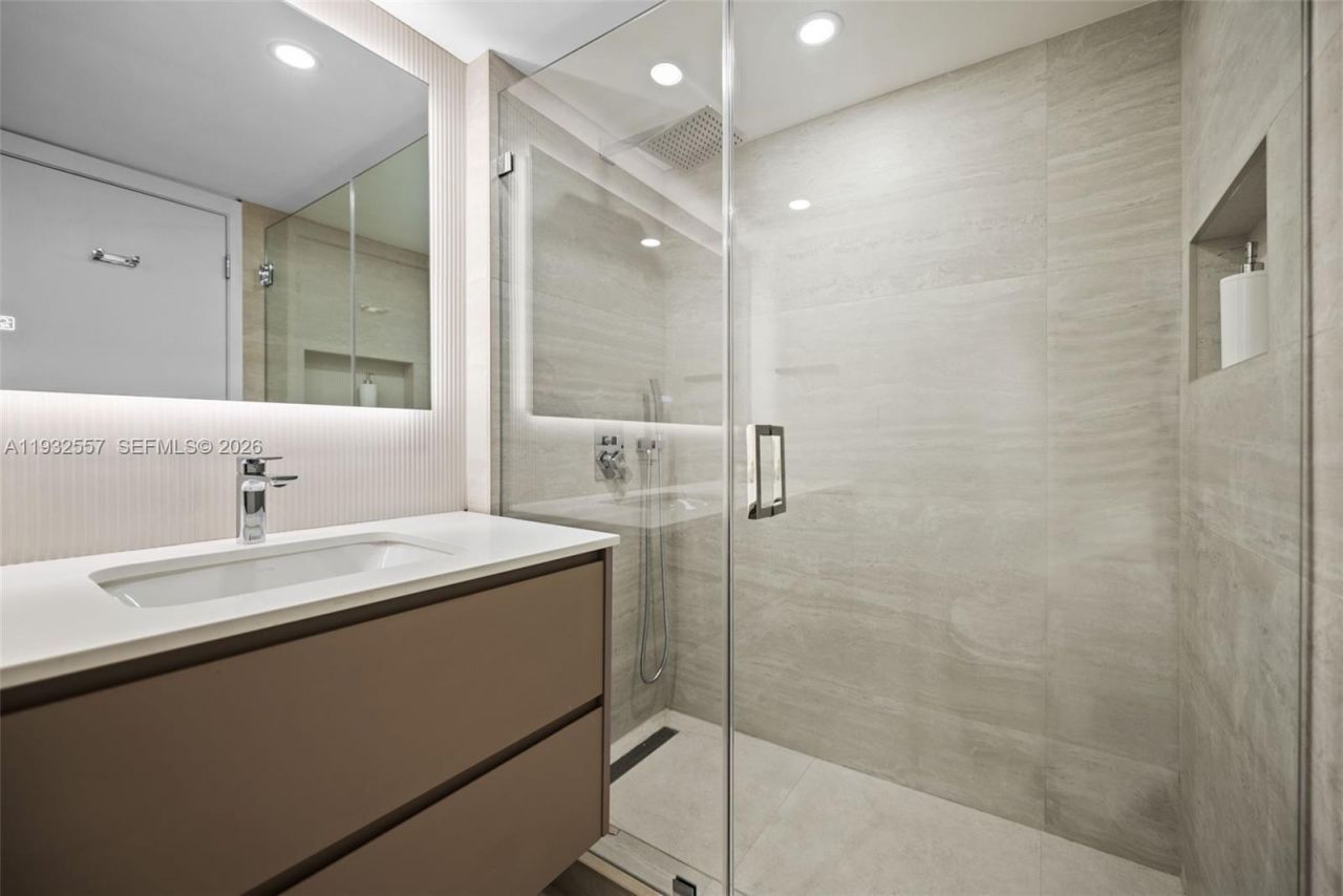 18151 NE 31st Ct, Unit 1714, Aventura, FL 33160 Photo