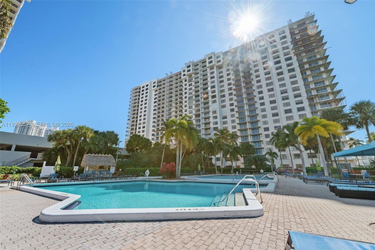 18151 NE 31st Ct, Unit 1714, Aventura, FL 33160 Photo