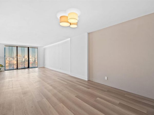 18151 NE 31st Ct, Unit 1714, Aventura, FL 33160