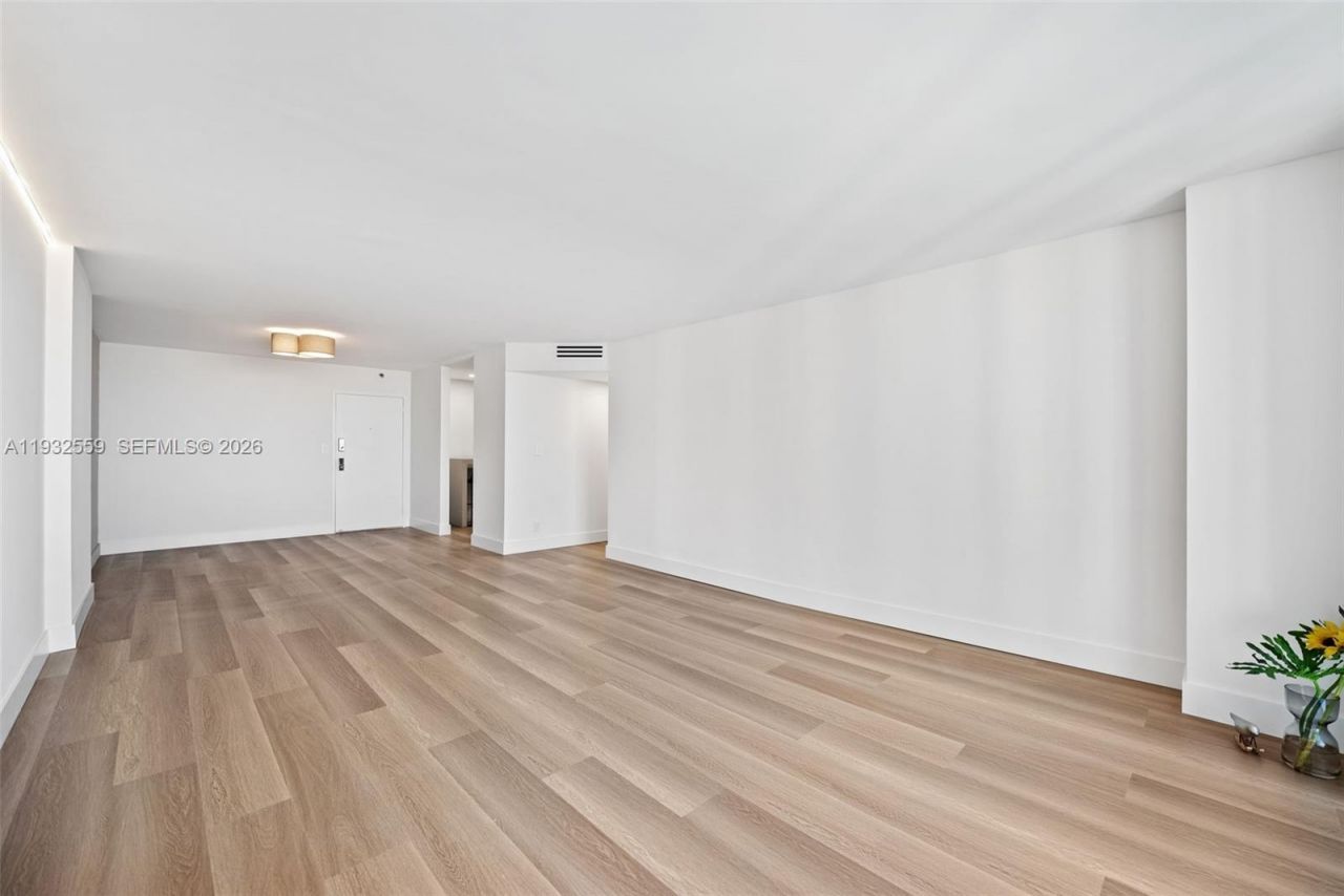 18151 NE 31st Ct, Unit 1714, Aventura, FL 33160 Photo