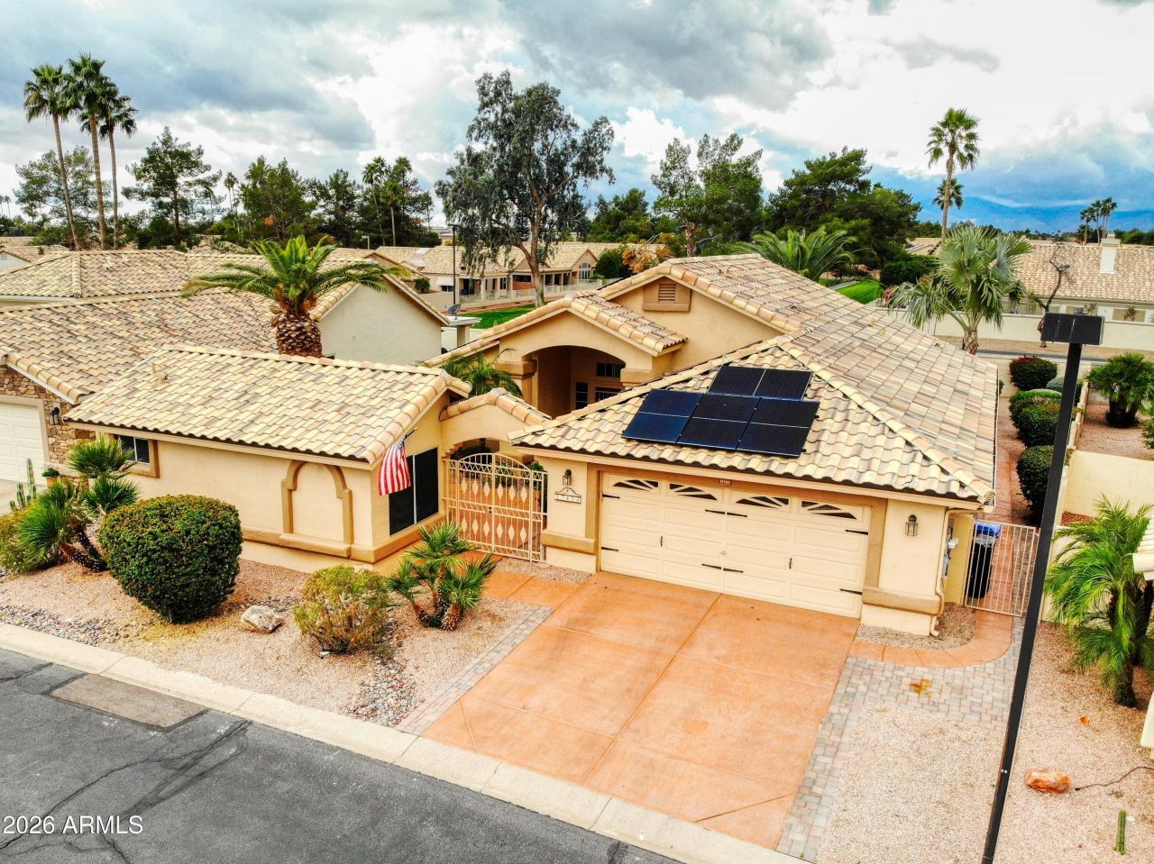 17454 N Rainbow Circle, Surprise, AZ 85374 Main Photo