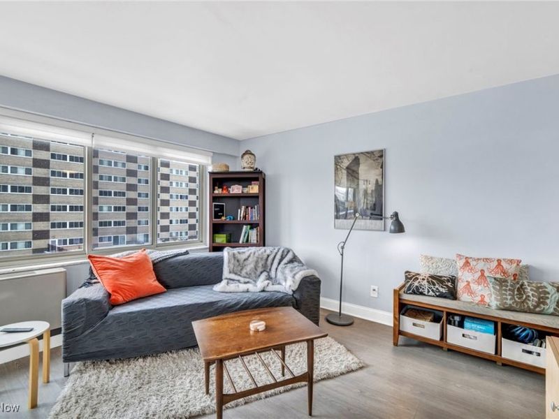 12520 Edgewater Drive, Unit 401, Lakewood, OH 44107 Photo 14