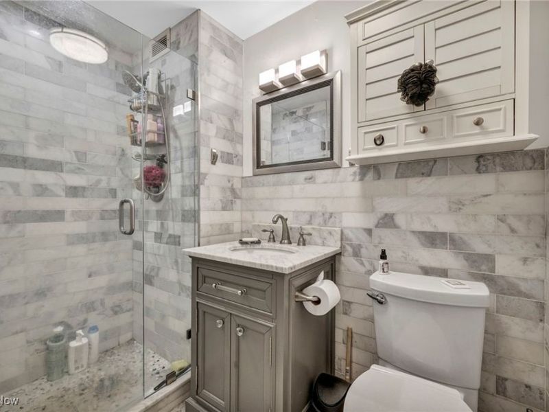 12520 Edgewater Drive, Unit 401, Lakewood, OH 44107 Photo 17