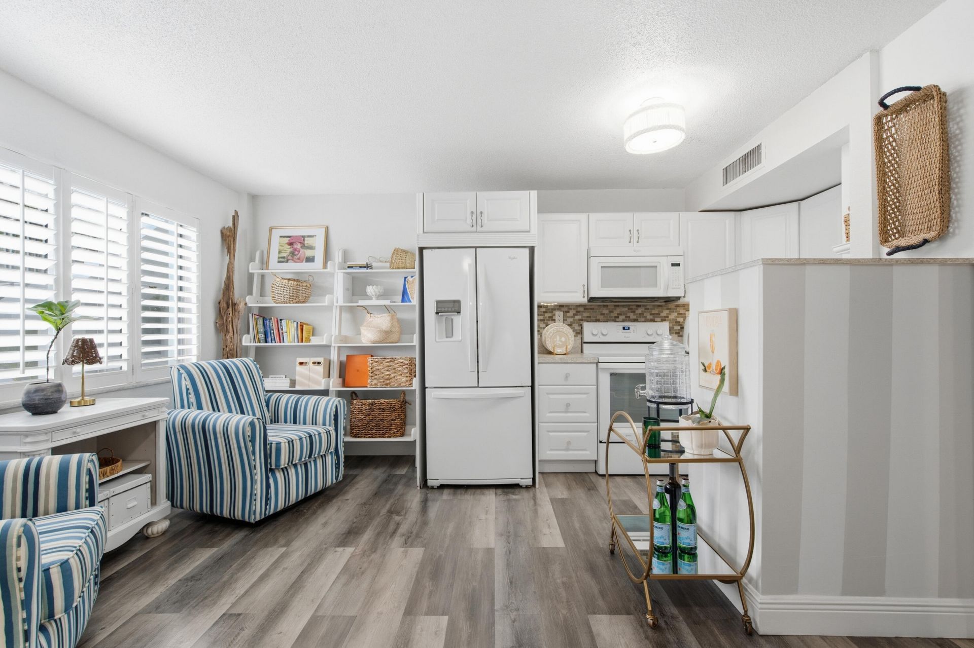 1200 Colonnades Drive, Unit 102, Fort Pierce, FL 34949 Photo