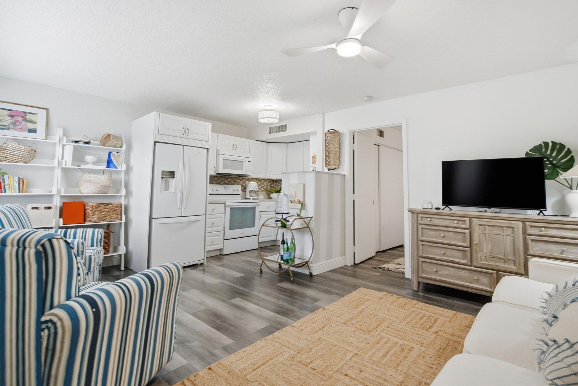 1200 Colonnades Drive, Unit 102, Fort Pierce, FL 34949 Photo