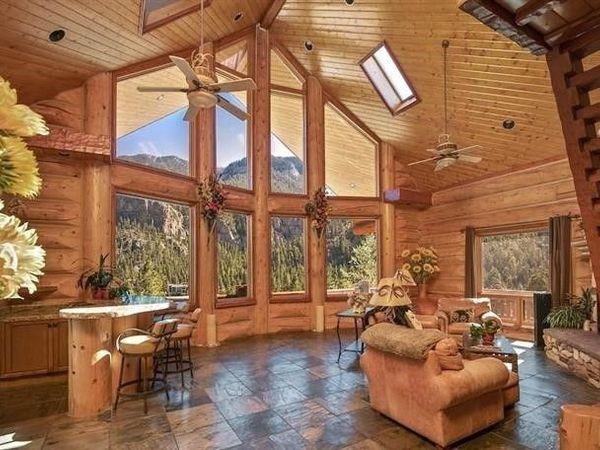 276 Seven Dwarfs Road, Las Vegas, NV 89124