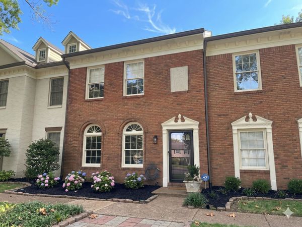 1687 KIMBROUGH RD, Unit 1687, Germantown, TN 38138