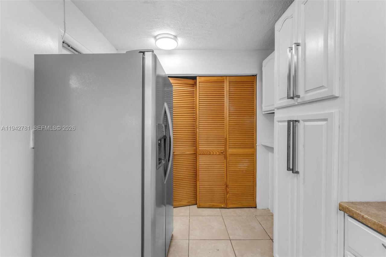 15805 SW 300th Ter, Homestead, FL 33033 Photo