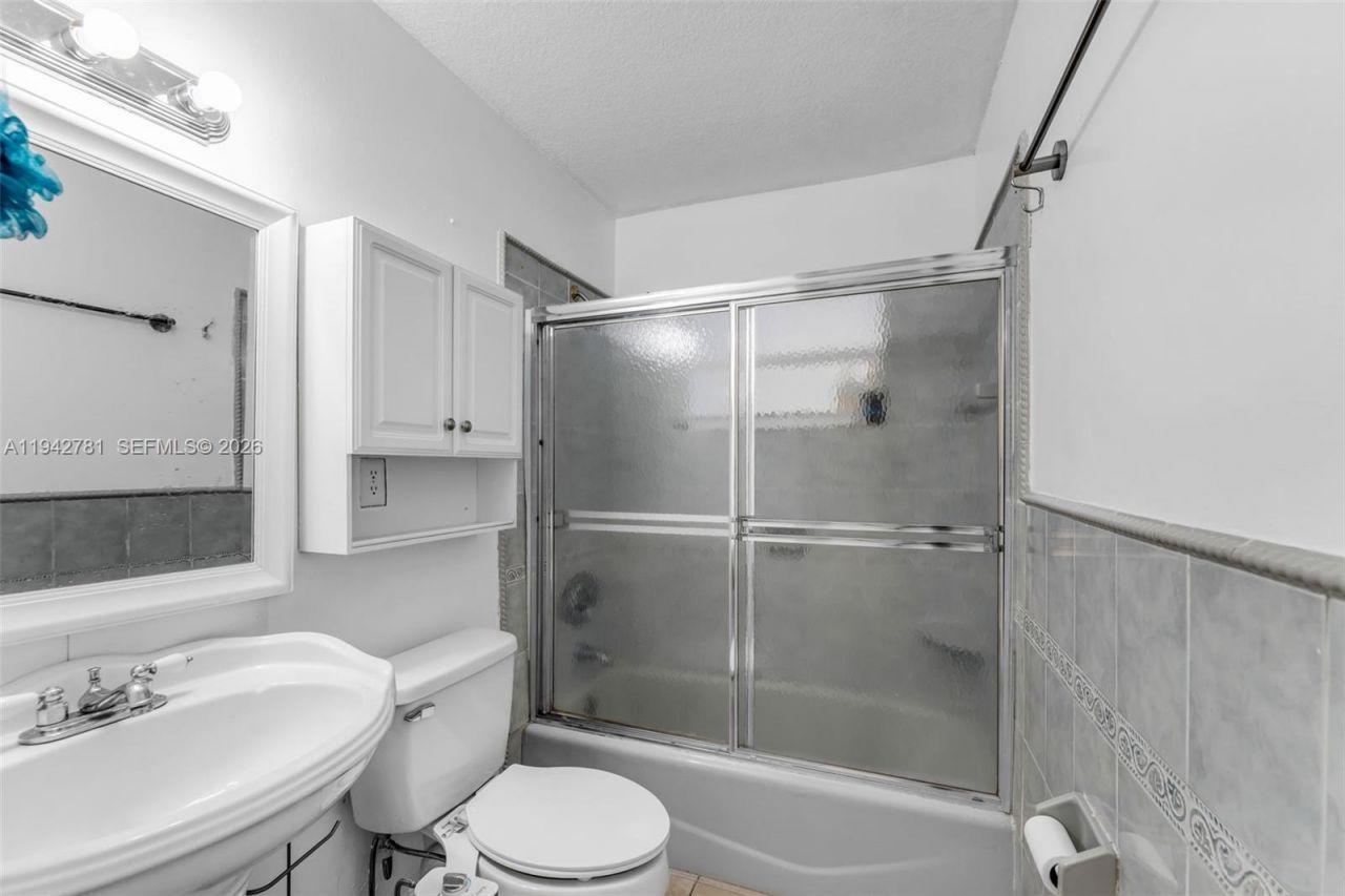 15805 SW 300th Ter, Homestead, FL 33033 Photo