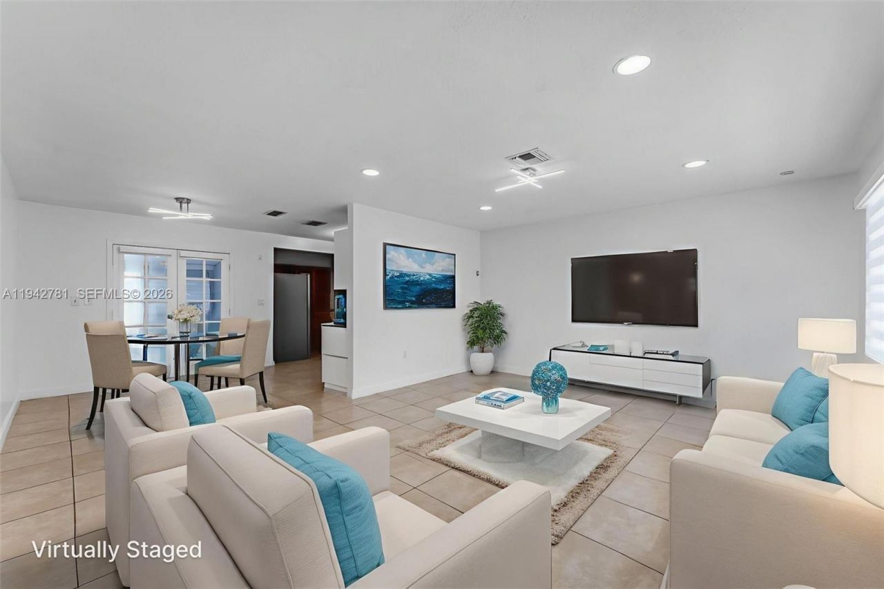 15805 SW 300th Ter, Homestead, FL 33033 Photo
