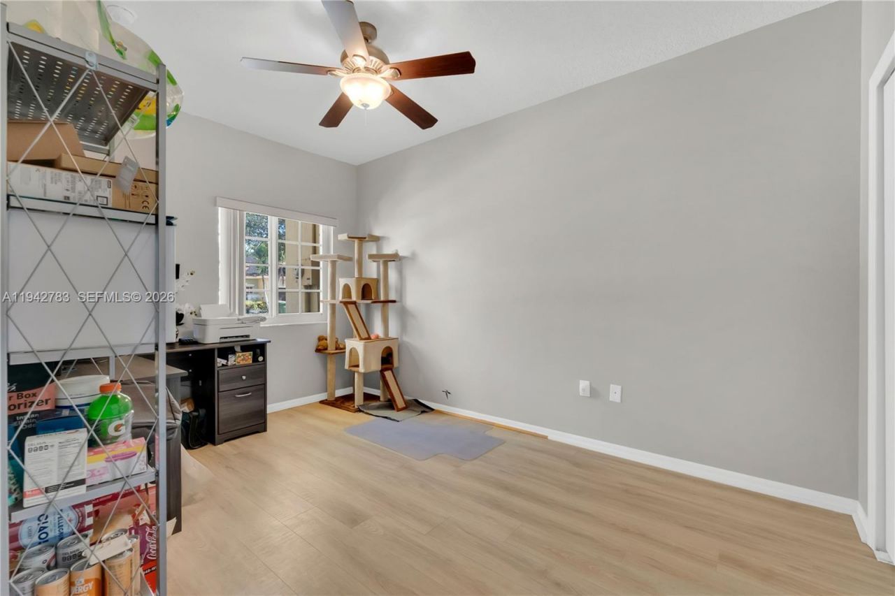 1174 NE 32nd Ave, Homestead, FL 33033 Photo