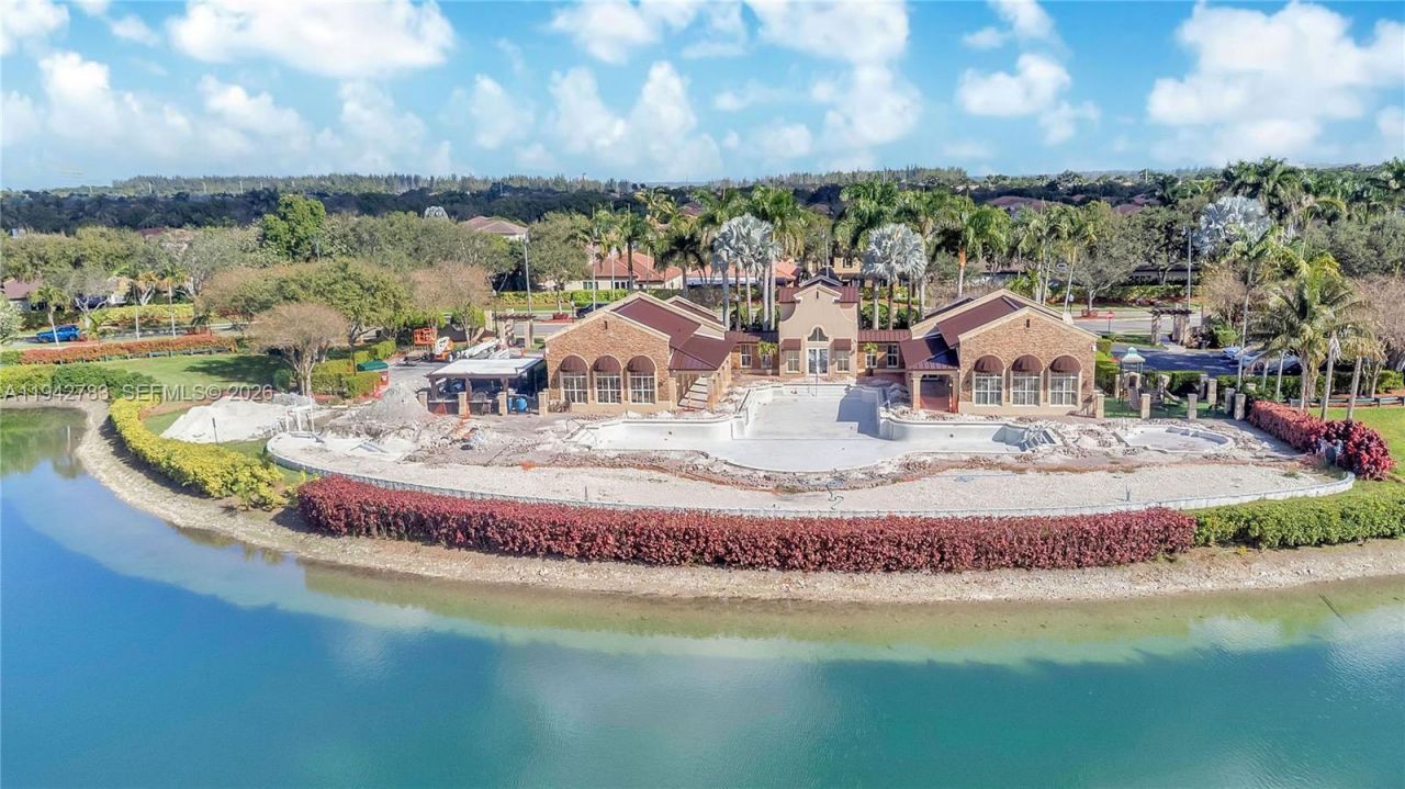 1174 NE 32nd Ave, Homestead, FL 33033 Photo