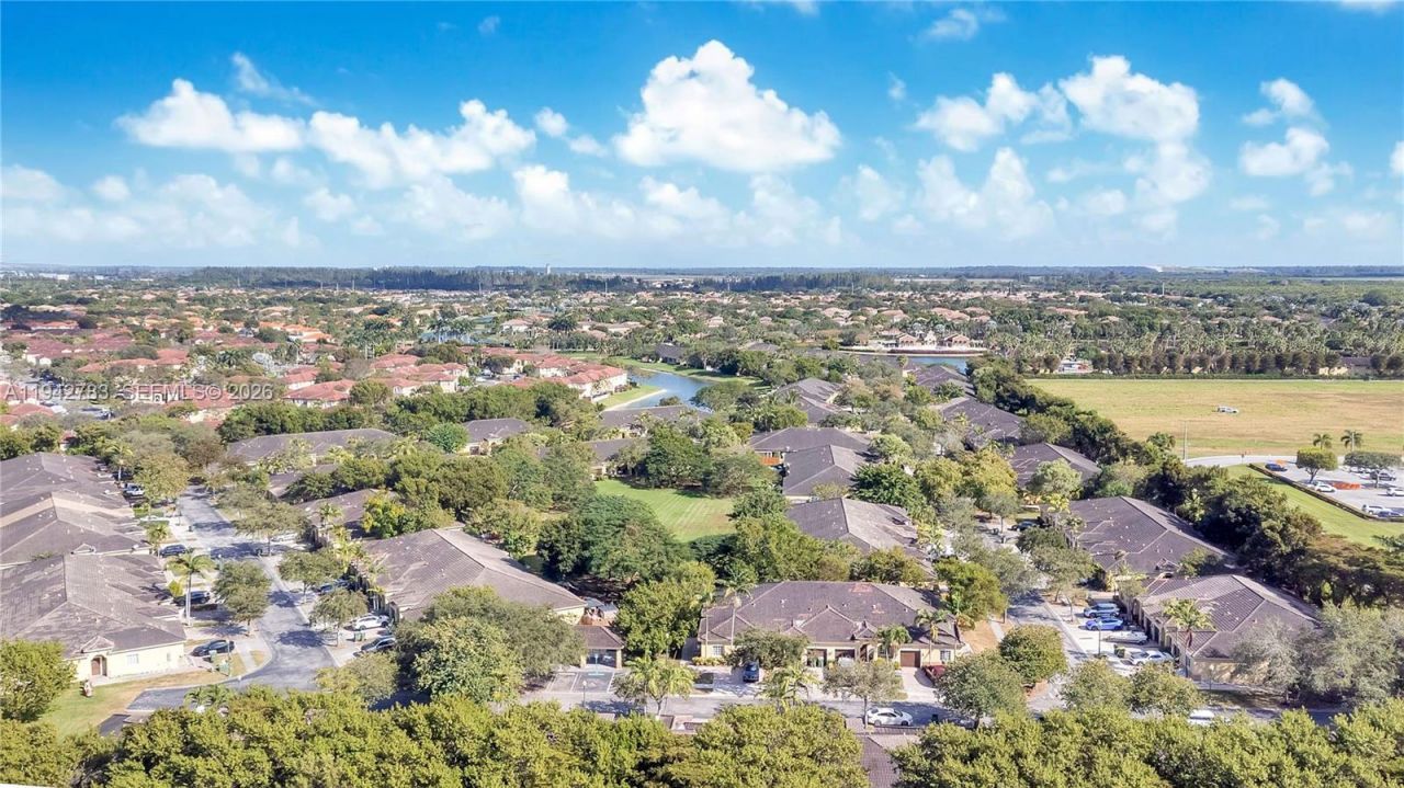 1174 NE 32nd Ave, Homestead, FL 33033 Photo