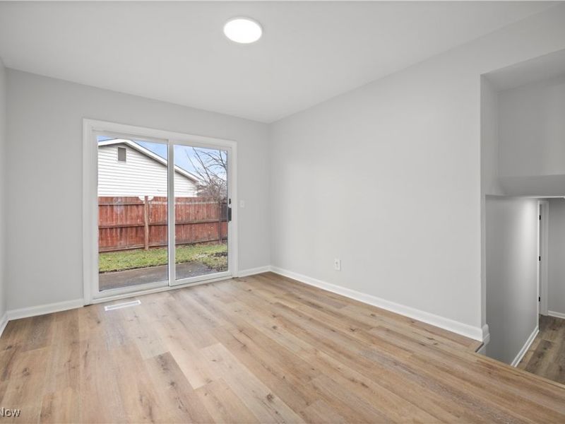 165 Meadow Drive, Elyria, OH 44035 Photo 15