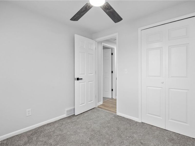 165 Meadow Drive, Elyria, OH 44035 Photo 19